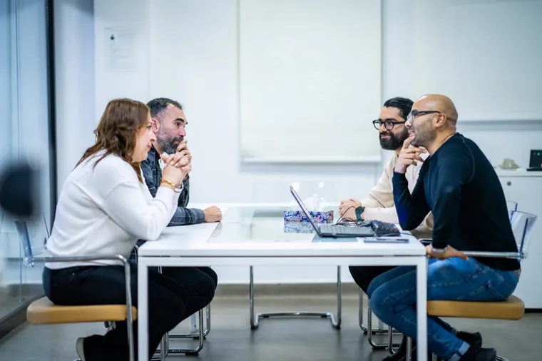 Acquisition de SoMezzo en France et en Tunisie