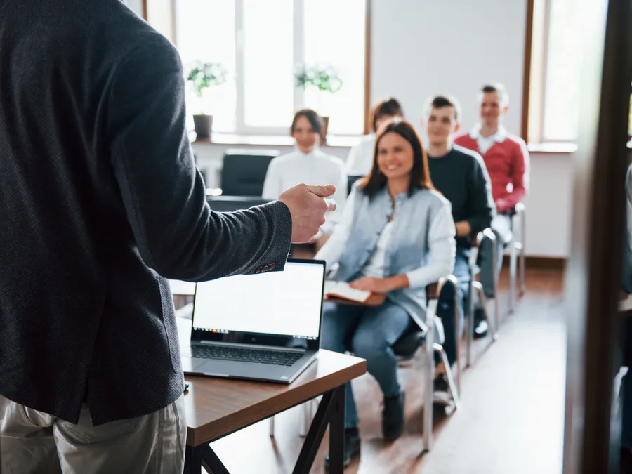 Formation & Éducation